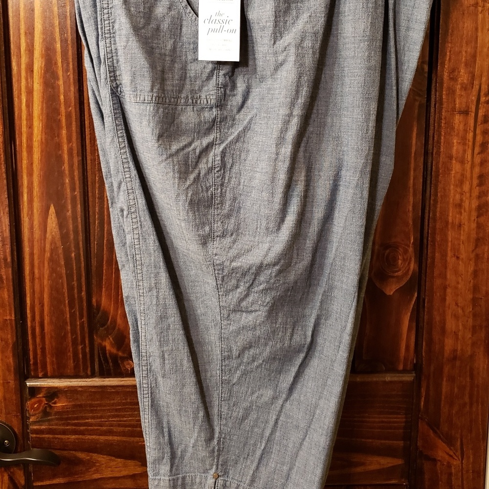 Croft and Barrow pull on capris 3x